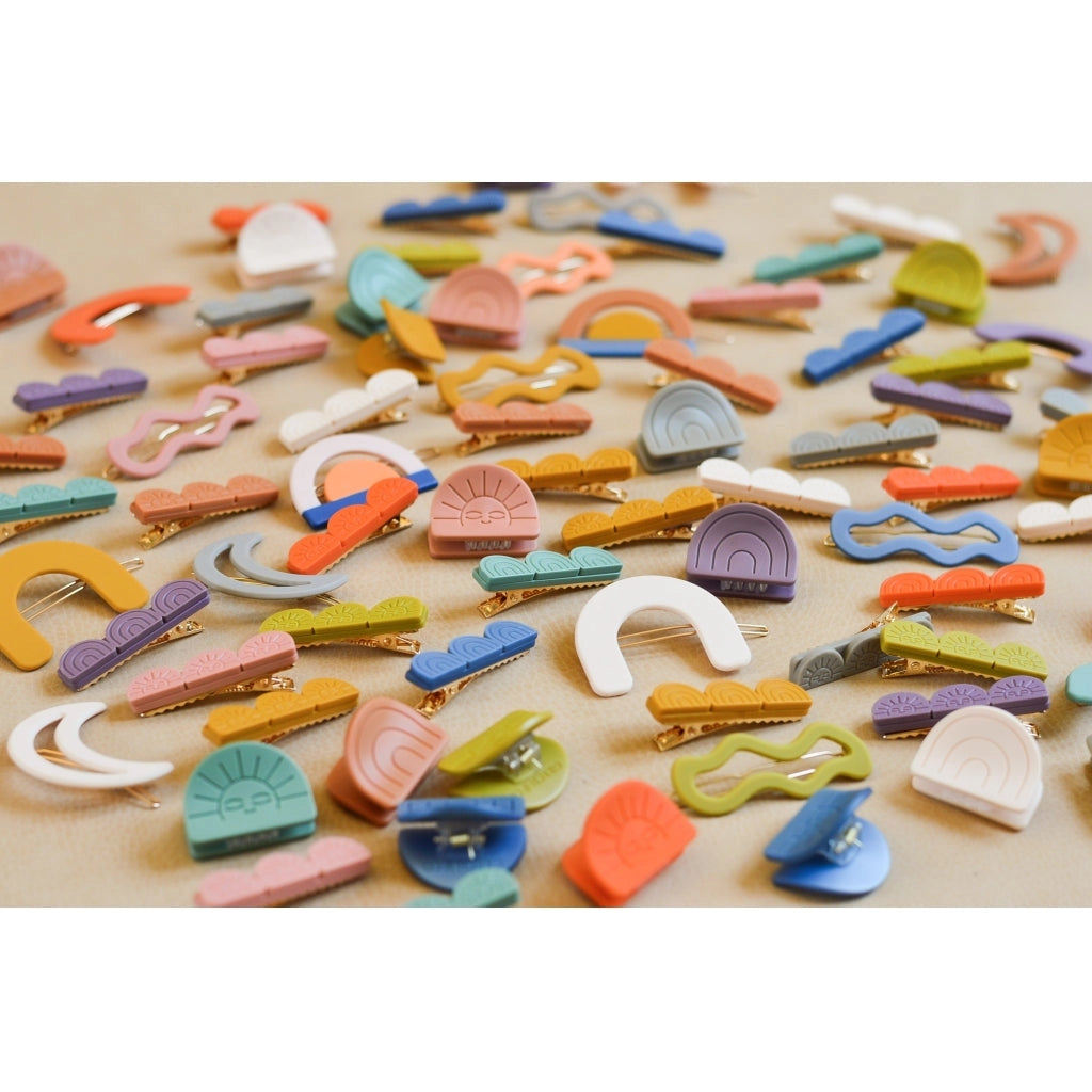 Wave Hair Clip in Sky Blue